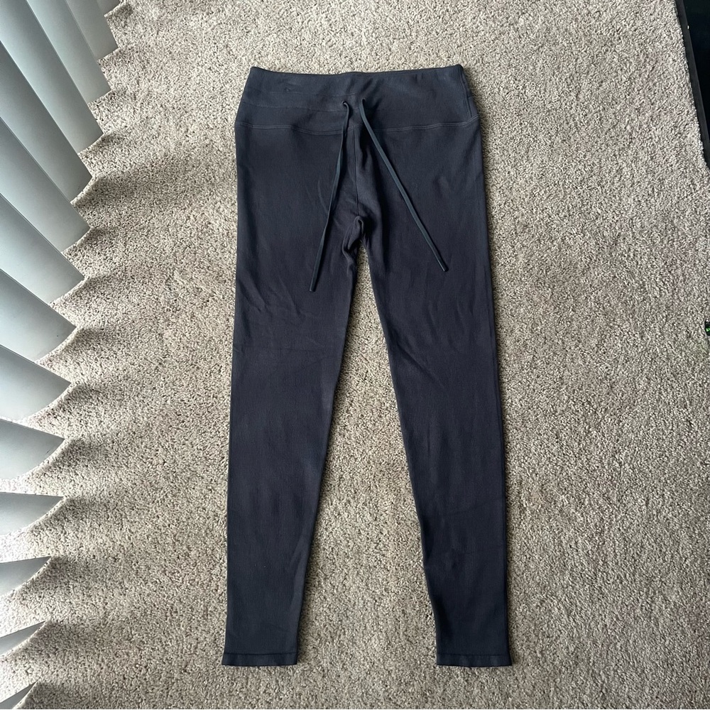 Grey Fabletics drawstring leggings - Picture 2 of 8